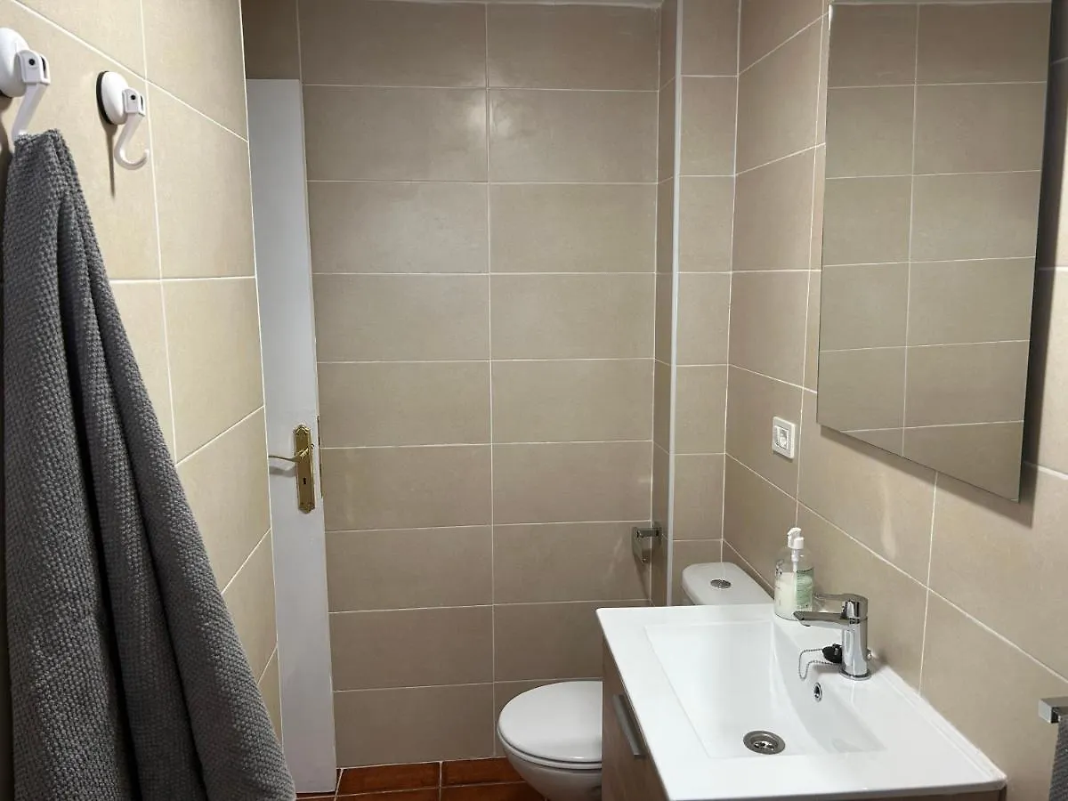 Practical And Cozy Apartment In Southern Arona Arona